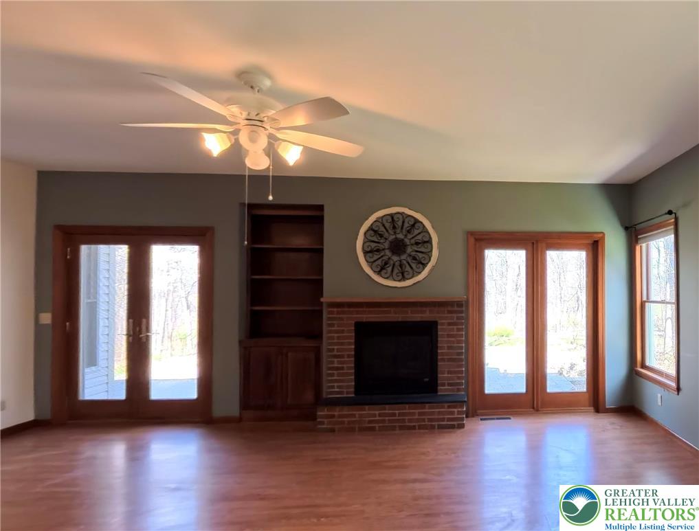 5709 Fox Lane Emmaus, PA 18049 - Photo 4 of 24