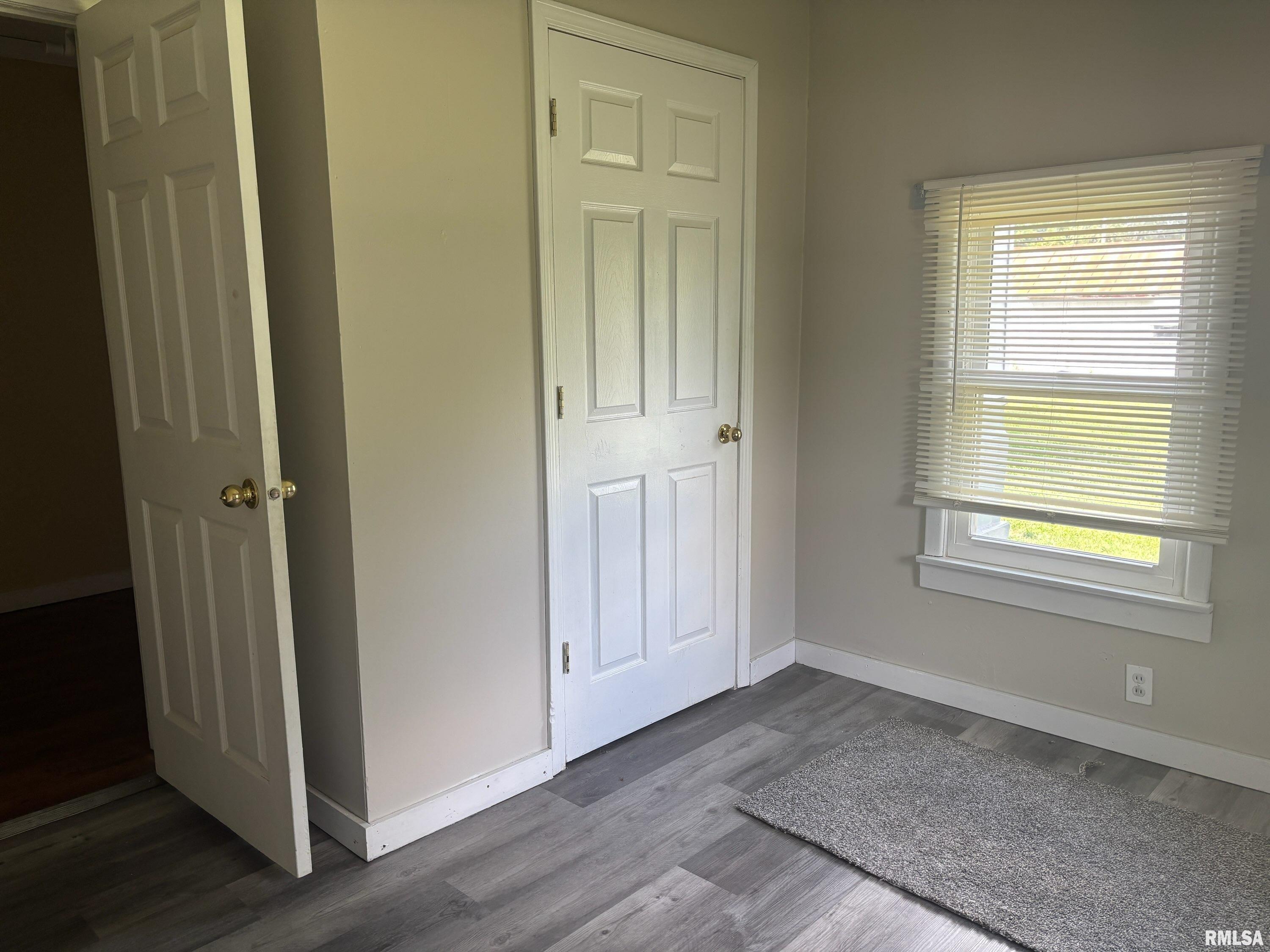 103 Rutledge Street Pawnee, IL 62558 - Photo 16 of 35 Gallery Image 16