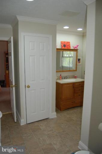 657 Bowling Green Road Front Royal, VA 22630 - Photo 21 of 30 Bath #2