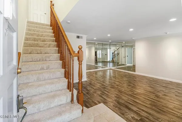 a view of an entryway