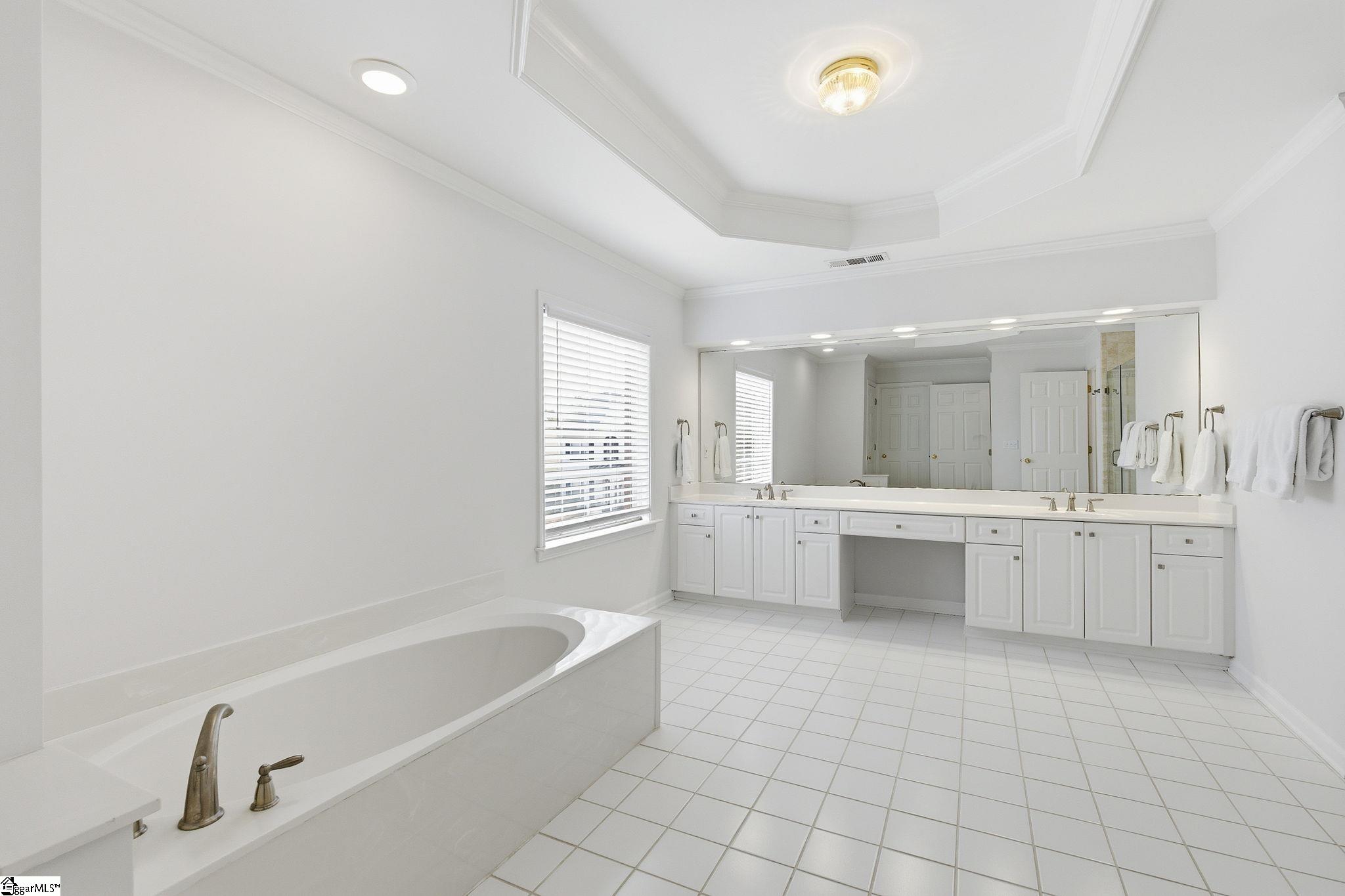 1 Treyburn Court Greer, SC 29650 - Photo 33 of 45