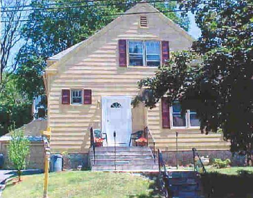 772 Huntington Road Bridgeport, CT 06610 - Photo 1 of 1 Gallery Image 1