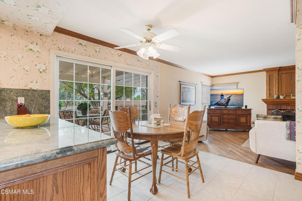 351 Buckboard Circle Simi Valley, CA 93065 - Photo 18 of 58