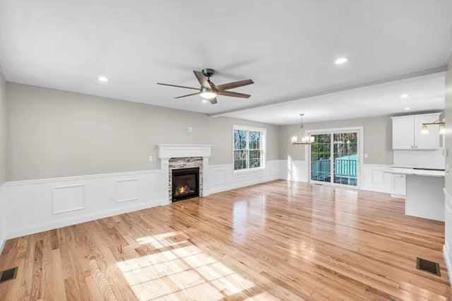 $629,900 | 7 High Blf Road, Belchertown, MA 01007