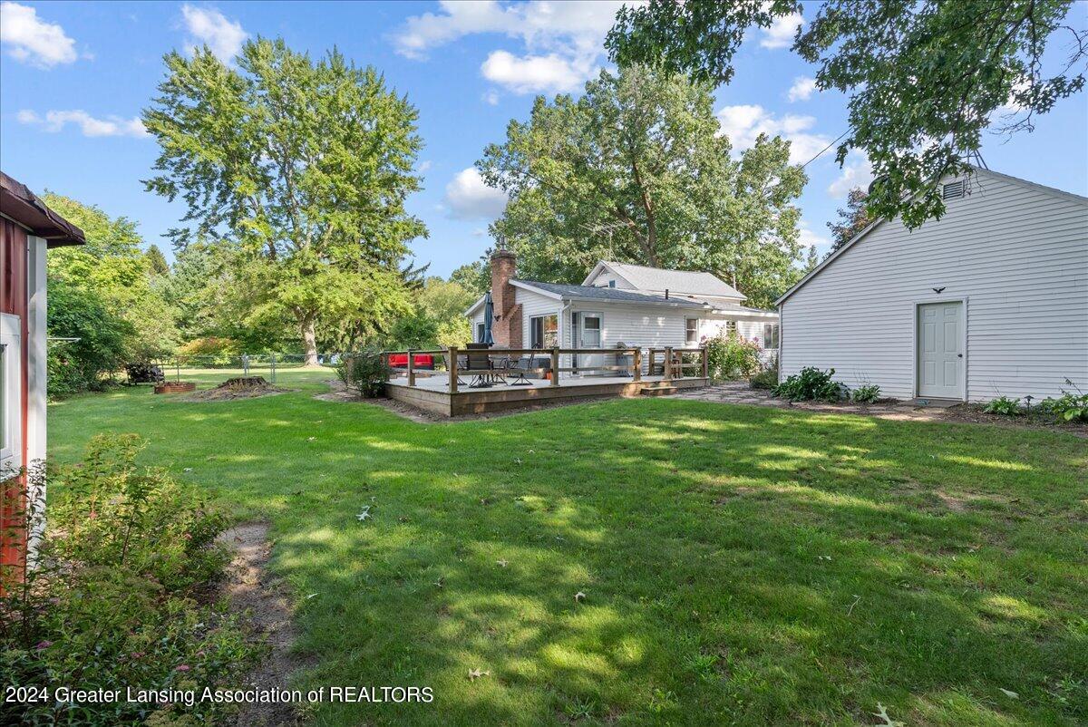 9978 Stoll Road Haslett, MI 48840 - Photo 28 of 51 45-Media Jett - 45