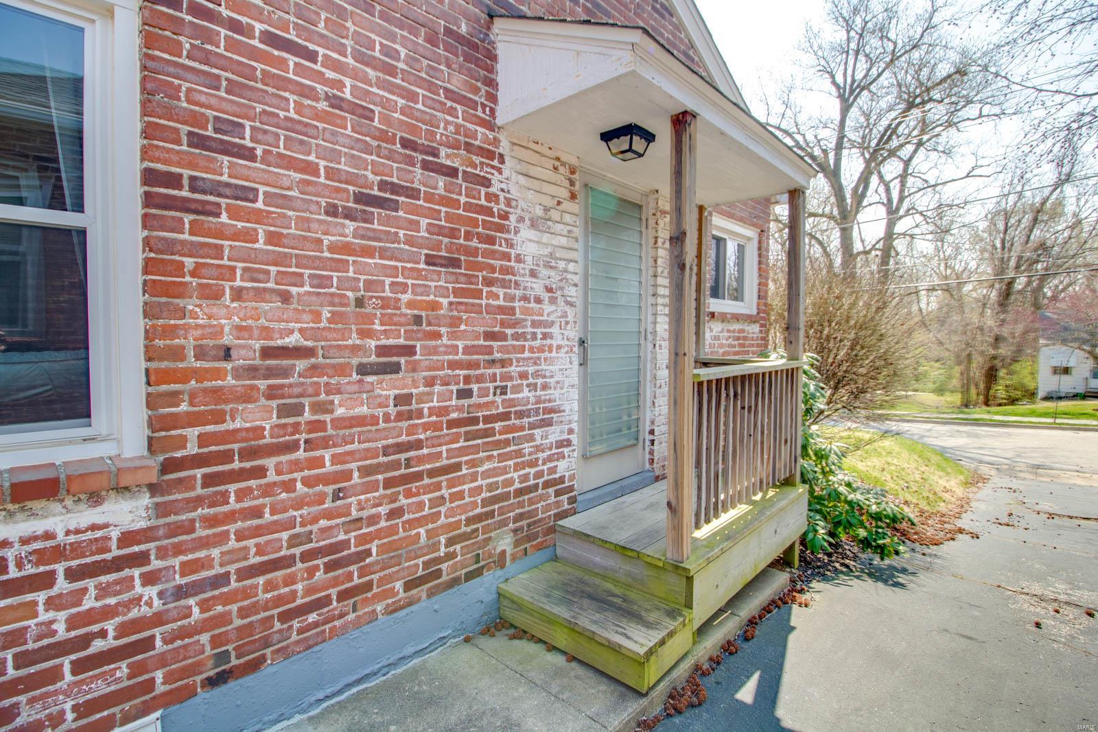1112 Danforth Street Alton, IL 62002 - Photo 32 of 34 Gallery Image 32