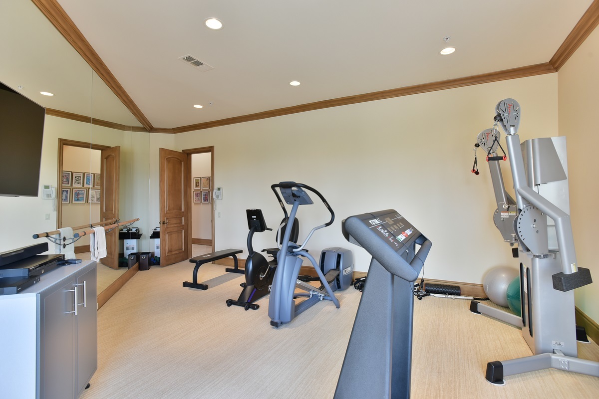 5248 La Crescenta Road Rancho Santa Fe, CA 92067 - Photo 16 of 25