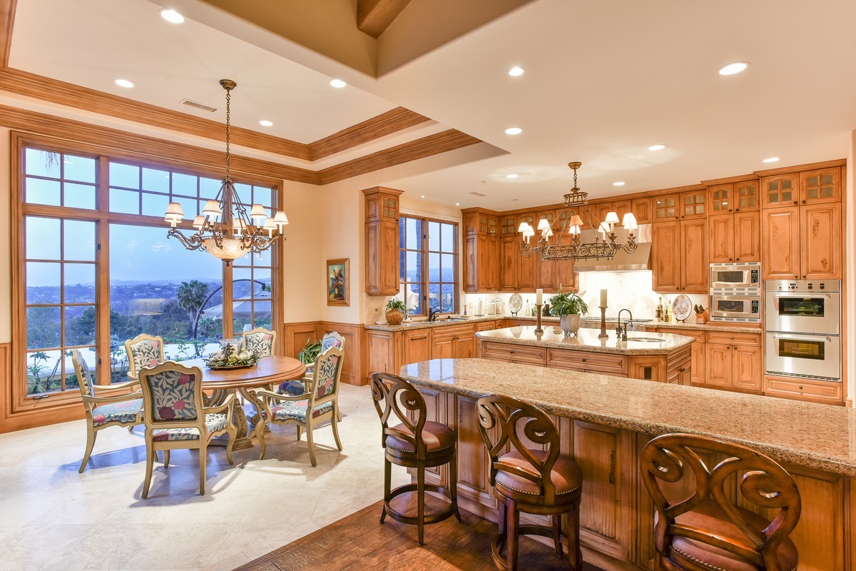 5248 La Crescenta Road Rancho Santa Fe, CA 92067 - Photo 6 of 25