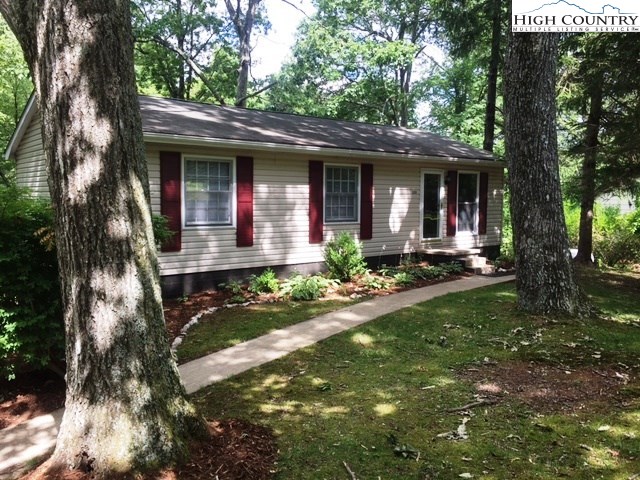 220 Snowy Oak Road Boone, NC 28607 - Photo 1 of 23 Gallery Image 1