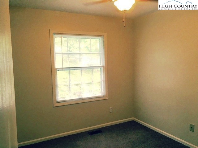 220 Snowy Oak Road Boone, NC 28607 - Photo 17 of 23 Gallery Image 17