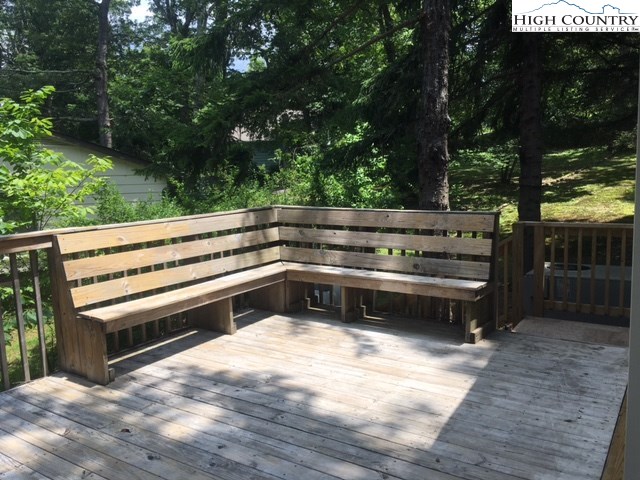 220 Snowy Oak Road Boone, NC 28607 - Photo 6 of 23 Gallery Image 6