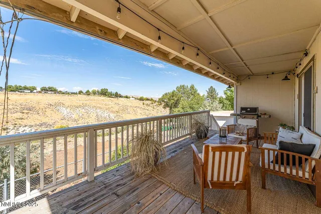 a view of an outdoor space and yard