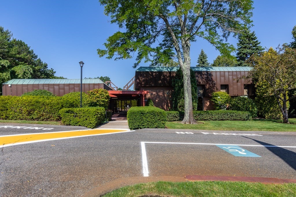 402 Paradise Road, Unit 3S Swampscott, MA 01907 - Photo 32 of 32