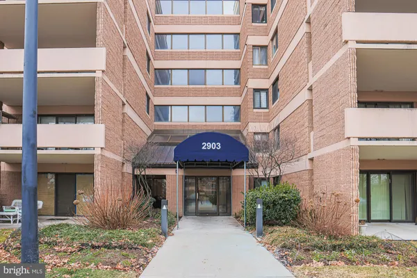 a front view of a building