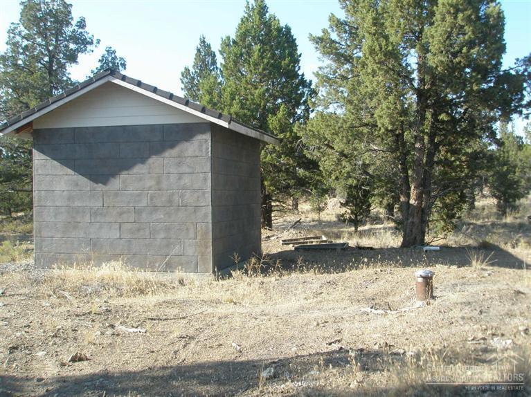 12787 Southeast Bridge Road Prineville, OR 97754 - Photo 5 of 16 Additional Photo