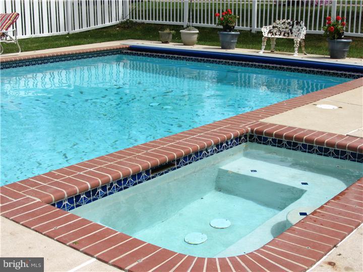 4729 Yates Road Bensalem, PA 19020 - Photo 22 of 24 Hot Tub