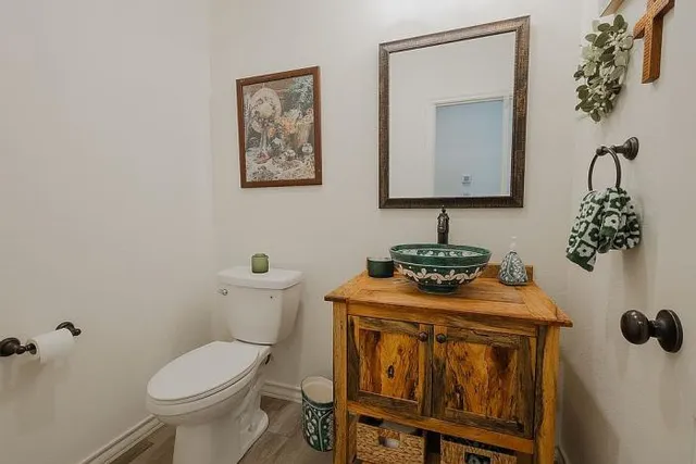 $875,000 | 156 Three Creeks Drive, Burnet, TX 78611