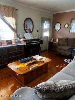 206 North McCaskey Road Williamston, NC 27892 - Photo 2 of 26 Living Room