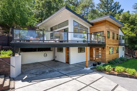 $3,298,000 | 124 Foxwood Road, Portola Valley, CA 94028