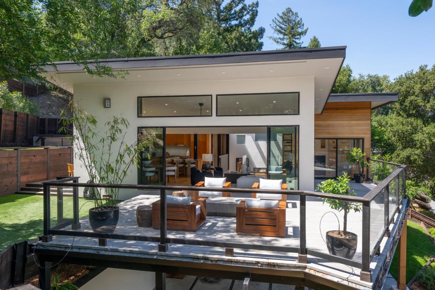 124 Foxwood Road Portola Valley, CA 94028 - Photo 23 of 25