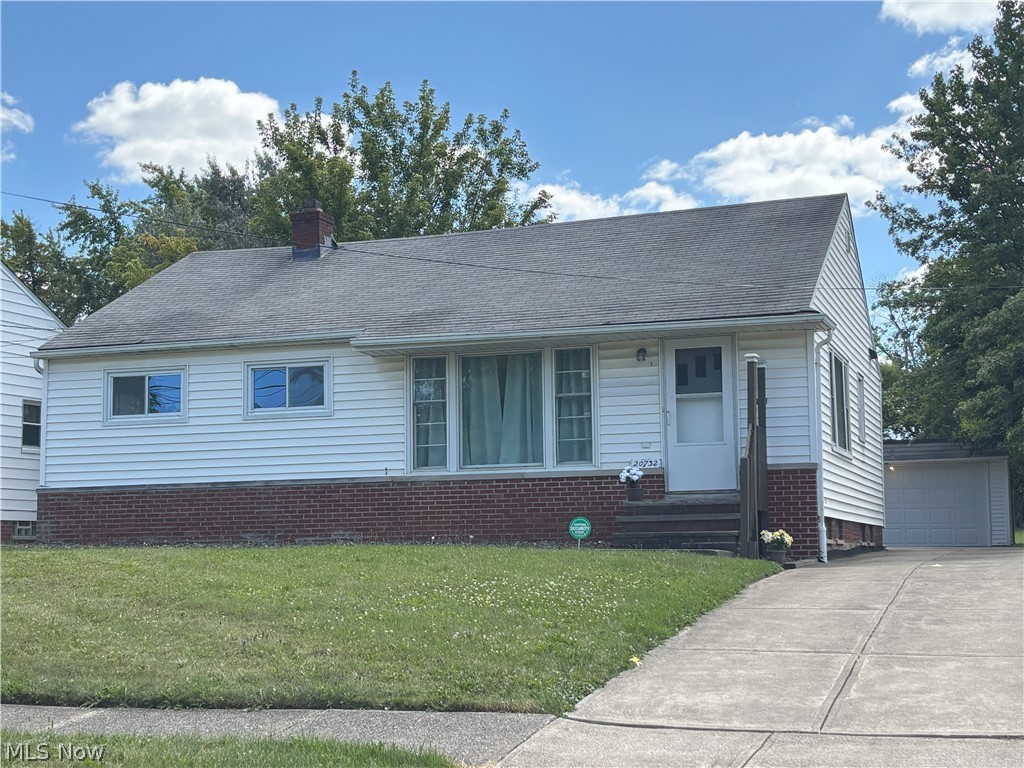 20732 Applegate Road Maple Heights, OH 44137 - Photo 1 of 41