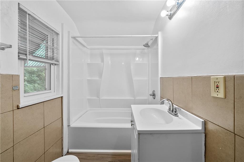 349 Highland Road Pittsburgh, PA 15235 - Photo 31 of 47 Gallery Image 31