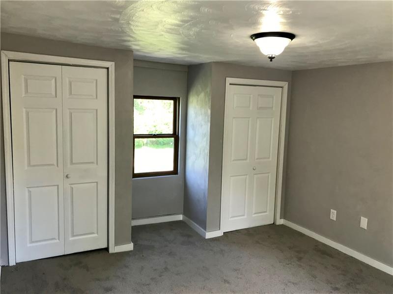 118 Tilford Road Pittsburgh, PA 15235 - Photo 15 of 23 Gallery Image 15