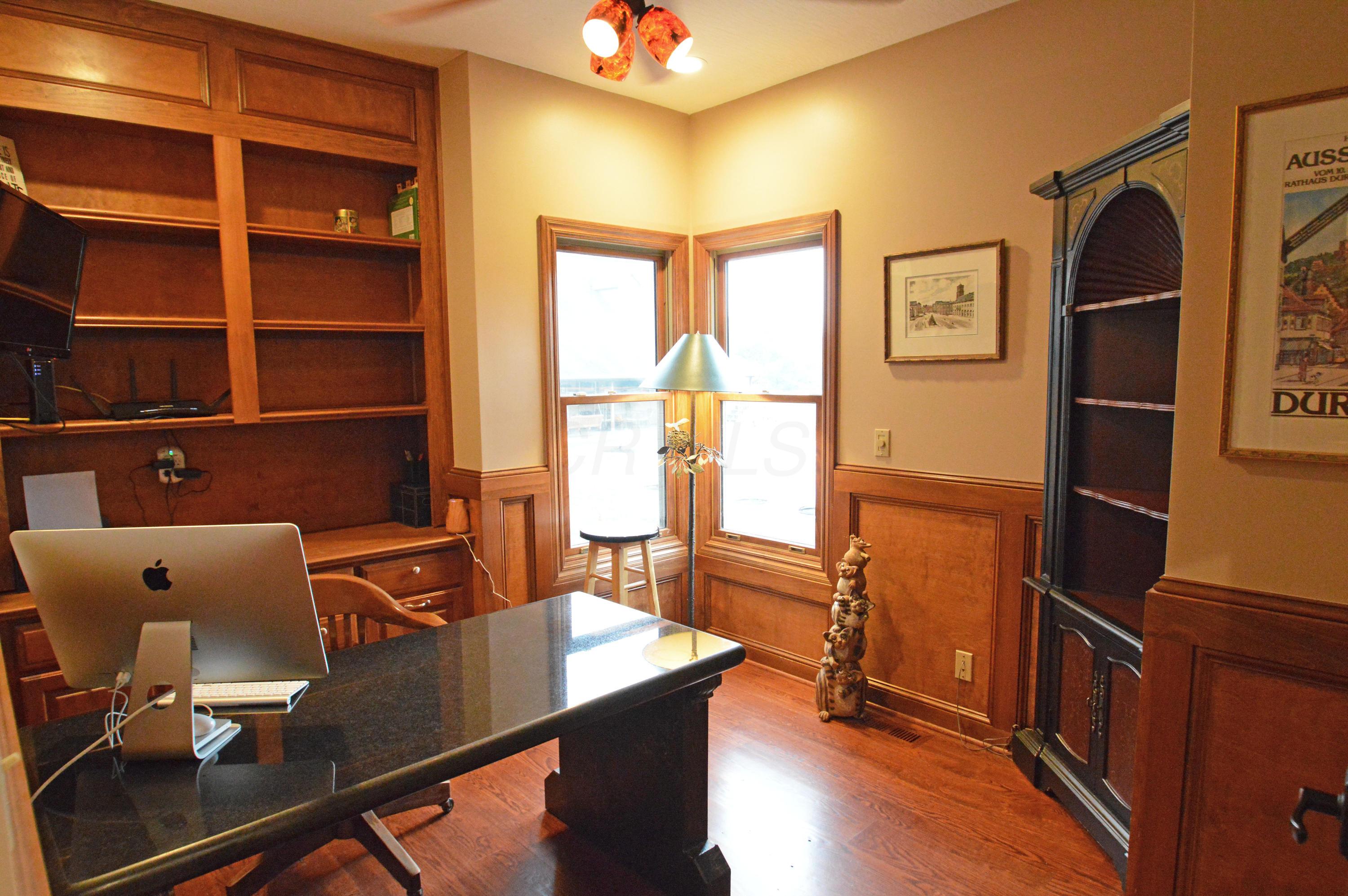 4267 Clark-Shaw Road Powell, OH 43065 - Photo 23 of 97 Gallery Image 23