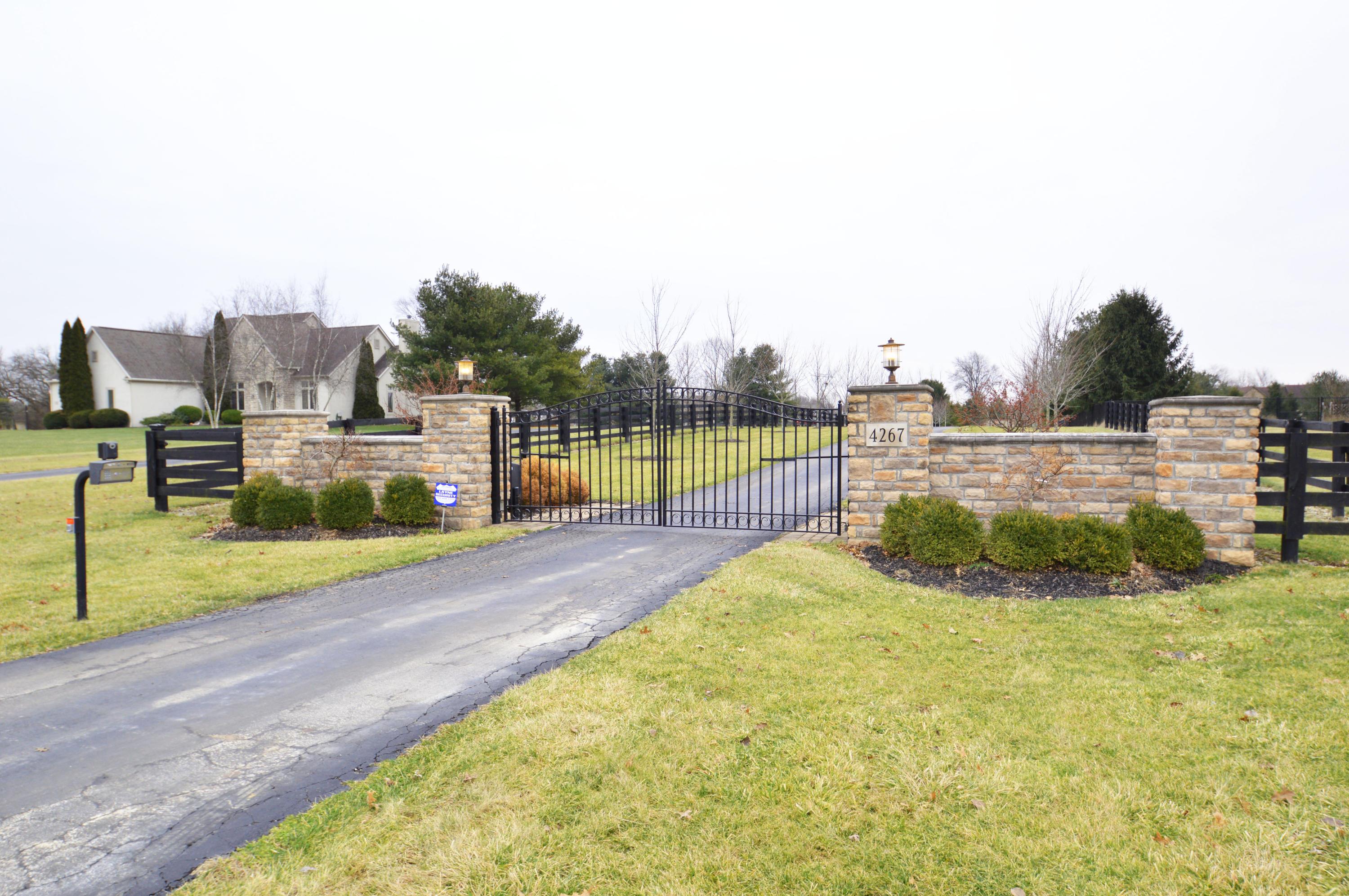 4267 Clark-Shaw Road Powell, OH 43065 - Photo 3 of 97 Gallery Image 3