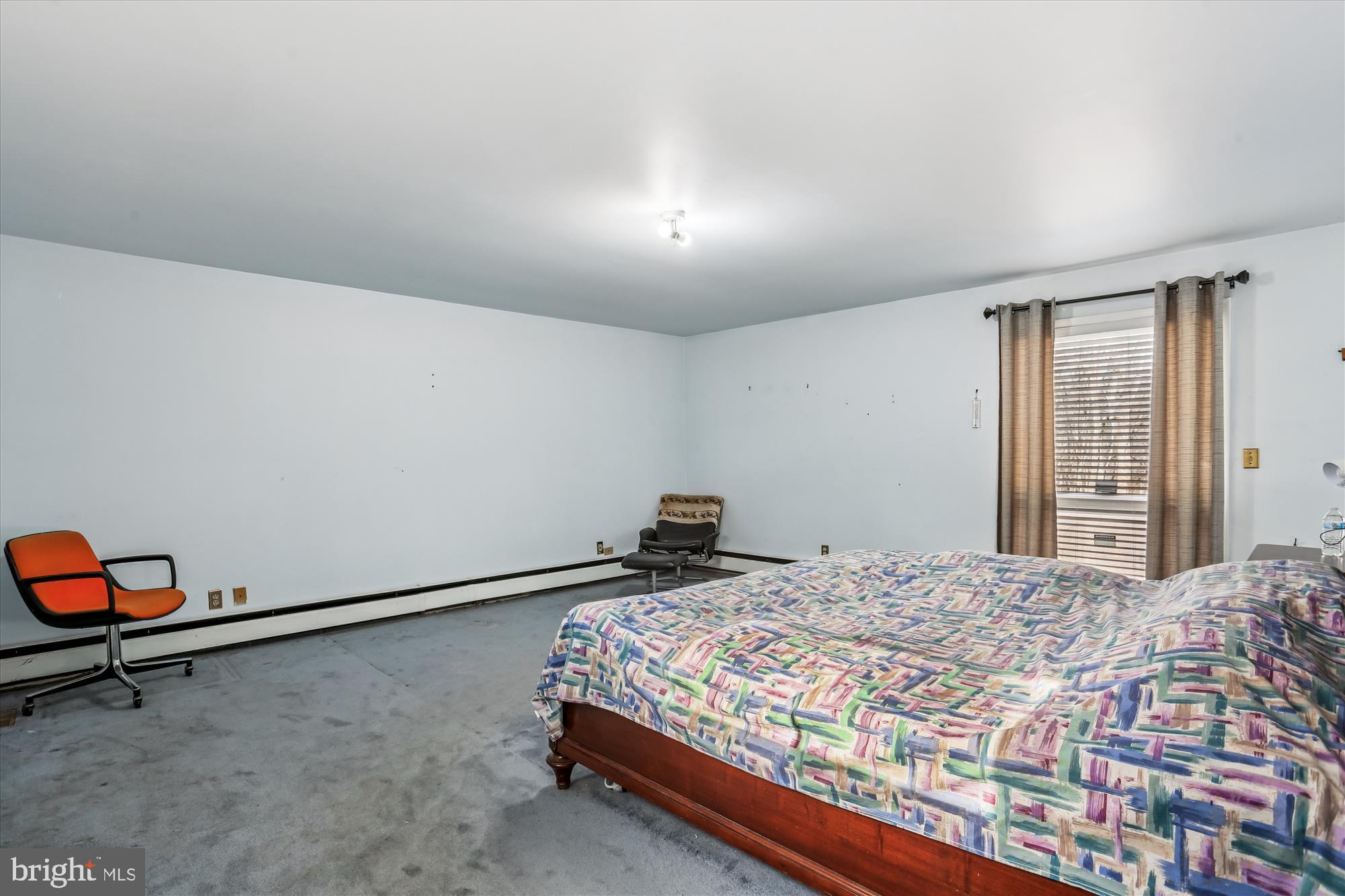 22820 Shiloh Church Road Boyds, MD 20841 - Photo 27 of 42 Spacious primary bedroom with natural light.