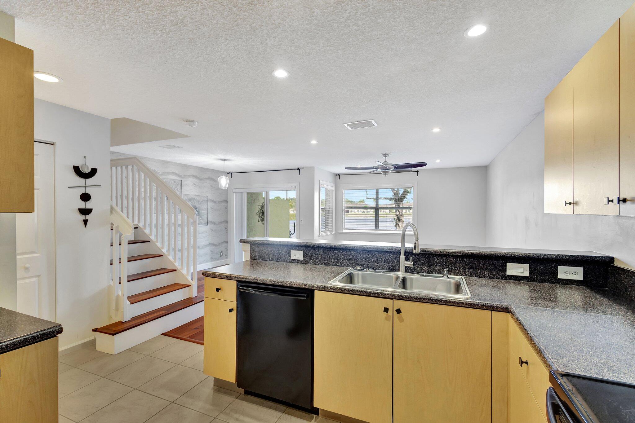 756 Imperial Lake Road West Palm Beach, FL 33413 - Photo 7 of 30 KITCHEN