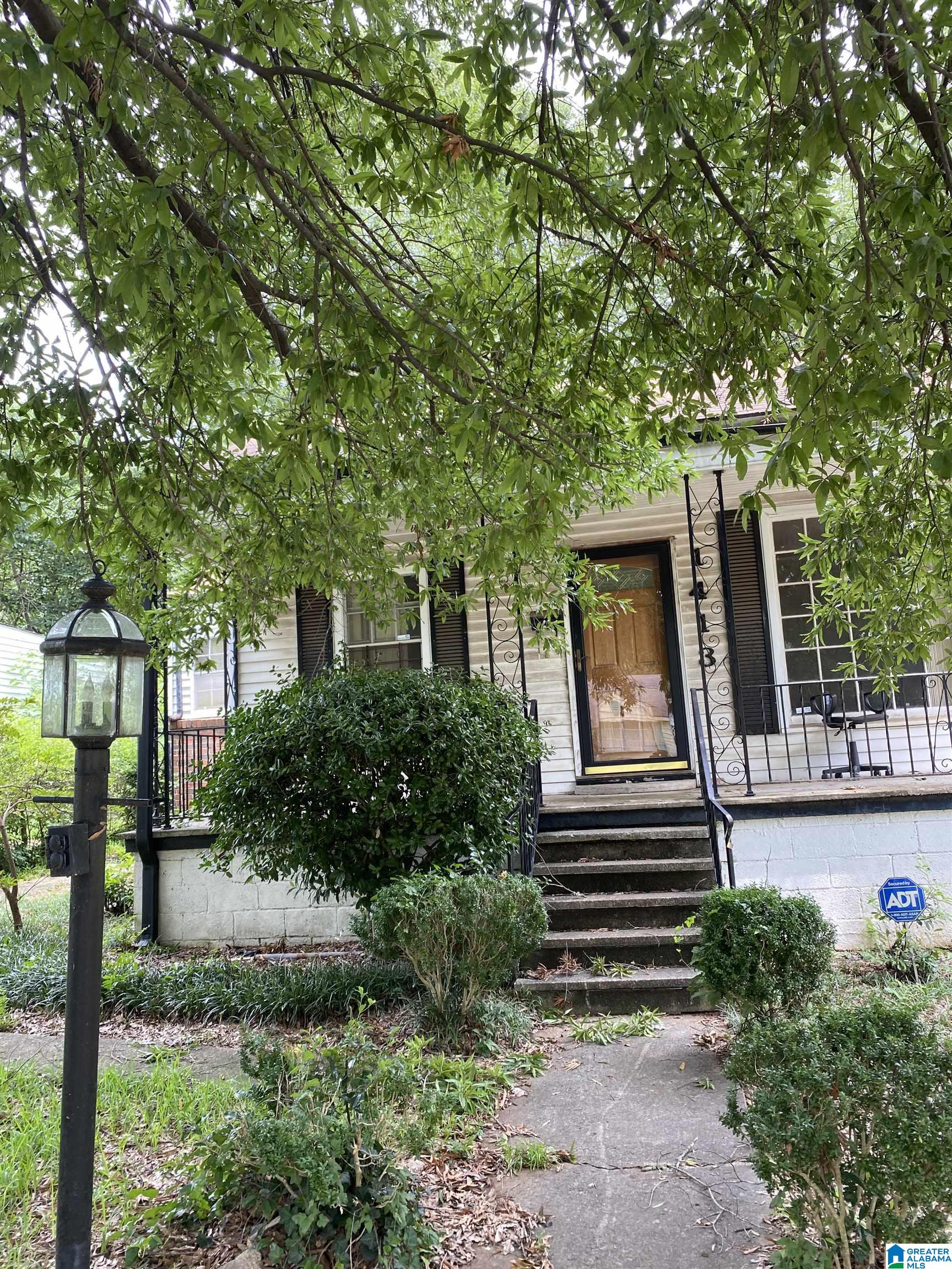 1413 18th Way Southwest Birmingham, AL 35211 - Photo 5 of 9