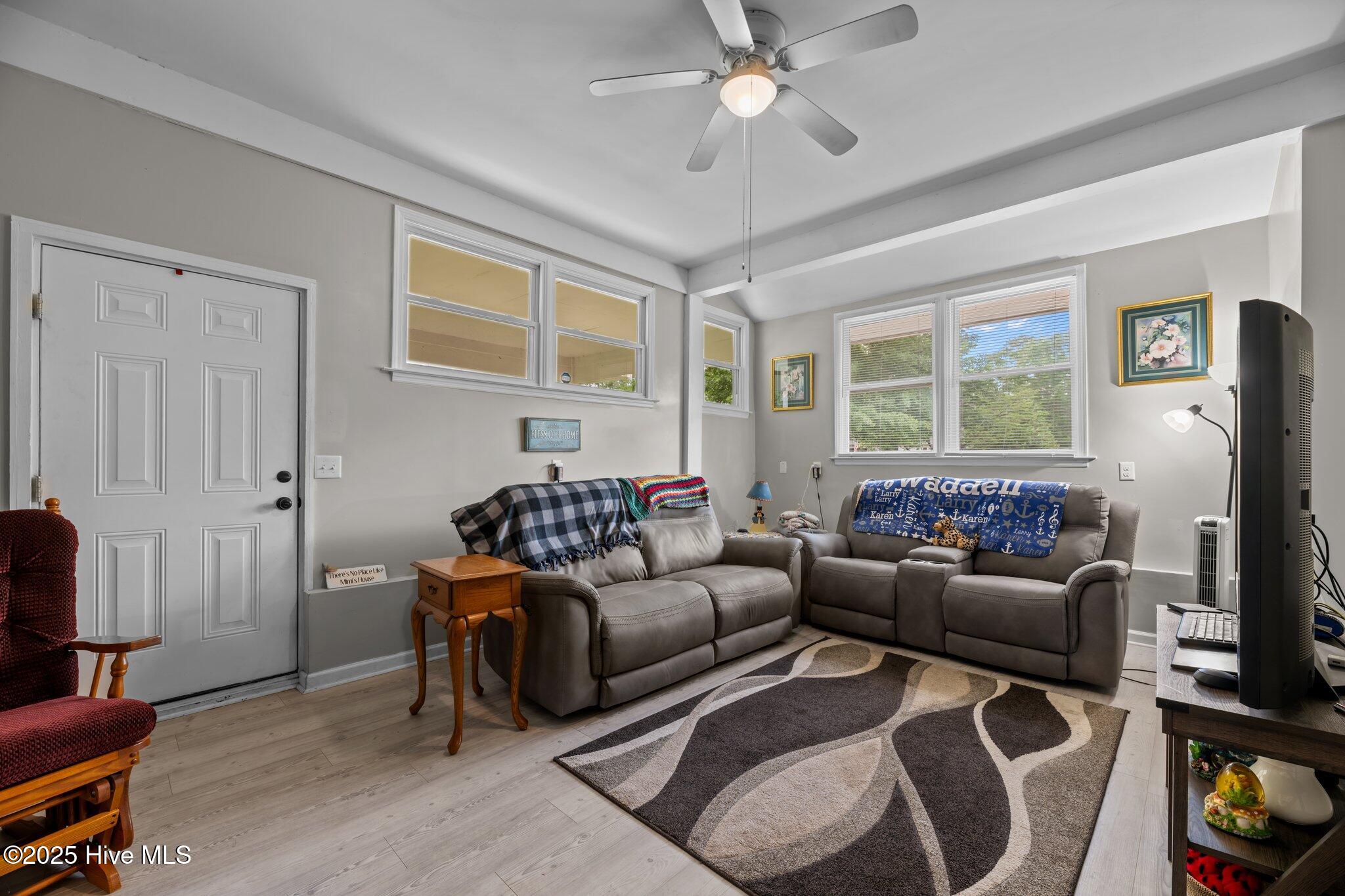 219 Bryan Street Havelock, NC 28532 - Photo 17 of 39 Den