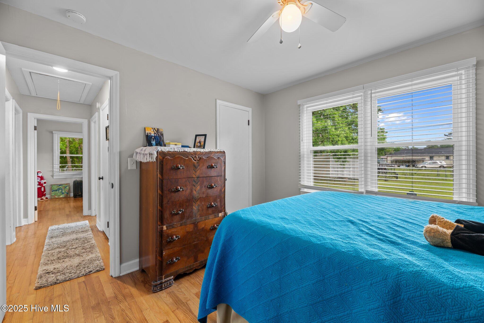 219 Bryan Street Havelock, NC 28532 - Photo 22 of 39 Primary bedroom