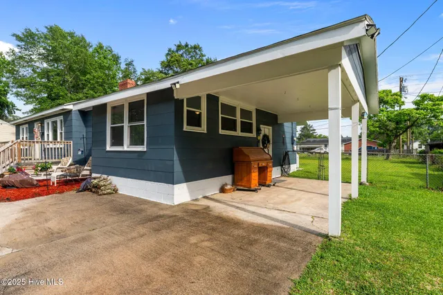 $255,000 | 219 Bryan Street, Havelock, NC 28532