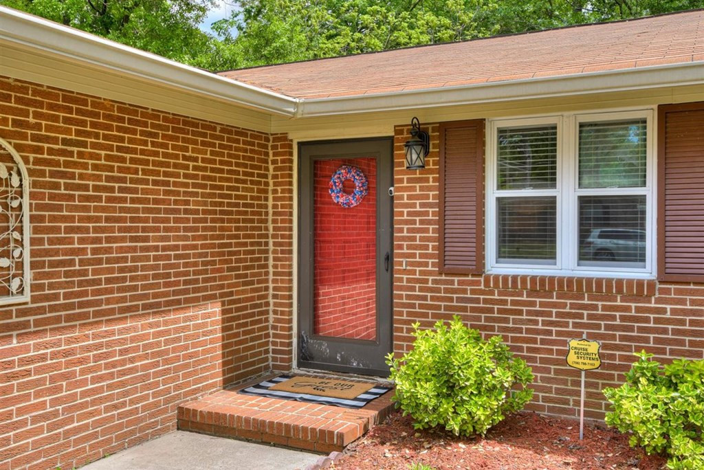 144 Gardners Mill Road Augusta, GA 30907 - Photo 2 of 37