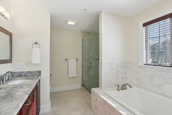 $1,899,900 | 8 Spring Hill Farm Road, Wenham, MA 01984