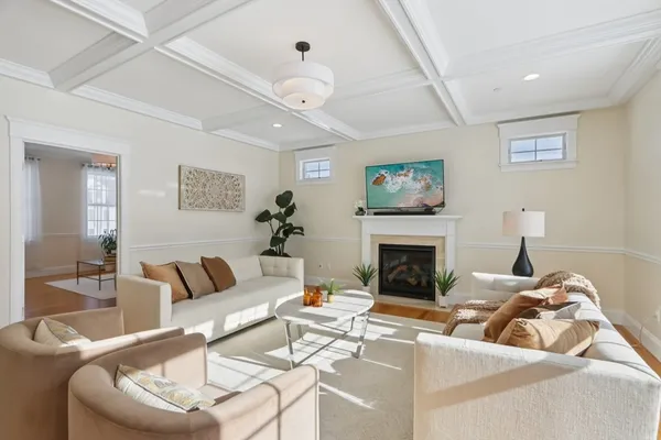 $1,899,900 | 8 Spring Hill Farm Road, Wenham, MA 01984