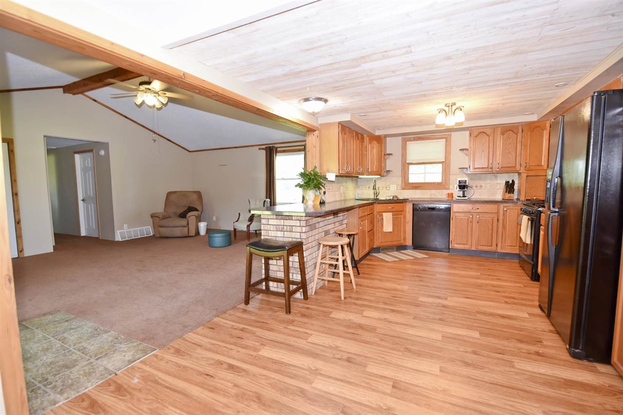 2209 South Nine Mile Road Kawkawlin, MI 48631 - Photo 6 of 27