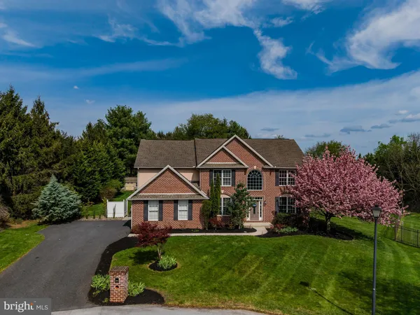 $699,900 | 1517 Smokehouse Lane, Harrisburg, PA 17110
