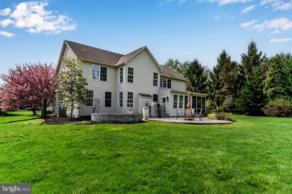 $699,900 | 1517 Smokehouse Lane, Harrisburg, PA 17110