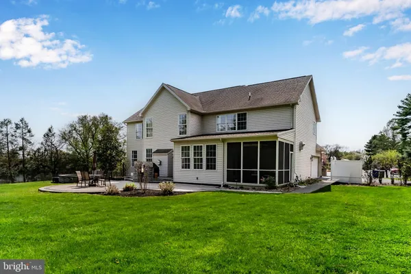 $699,900 | 1517 Smokehouse Lane, Harrisburg, PA 17110
