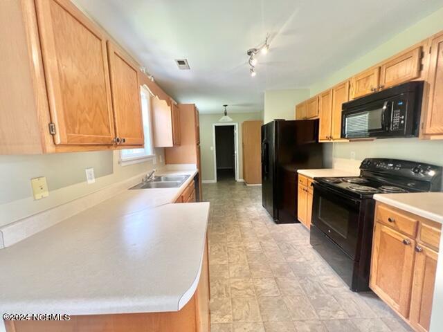 209 Brookstone Way Jacksonville, NC 28546 - Photo 8 of 23 IMG_2061