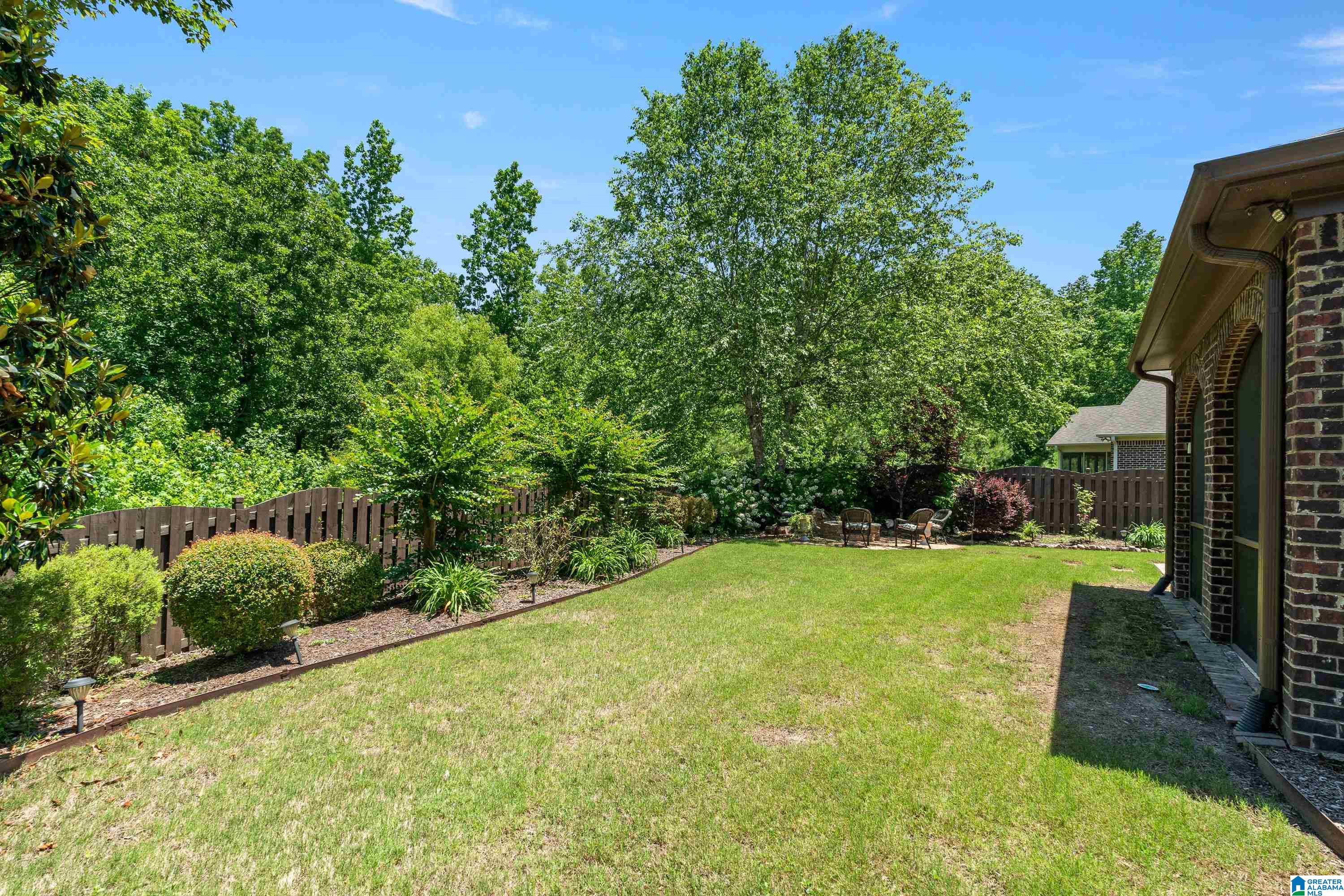 308 Dunrobin Circle Pelham, AL 35124 - Photo 34 of 41