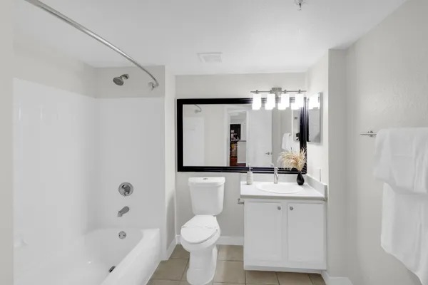 $1,700,000 | 15165 Michelangelo Boulevard, Unit 108, Delray Beach, FL 33446