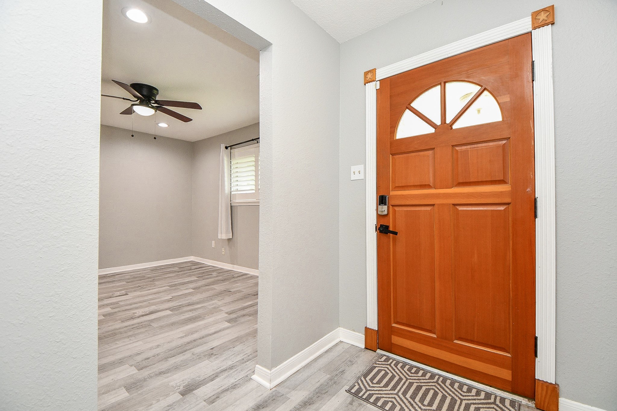 2101 Roland Rue Street Pearland, TX 77581 - Photo 3 of 20