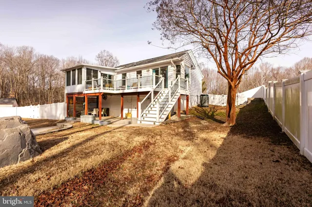 $384,900 | 9672 Mohawk Drive, King George, VA 22485