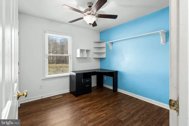 $384,900 | 9672 Mohawk Drive, King George, VA 22485