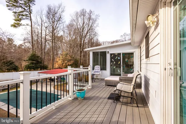 $384,900 | 9672 Mohawk Drive, King George, VA 22485