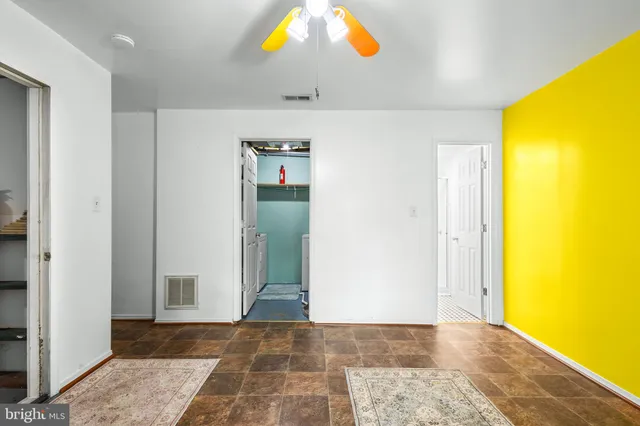 $384,900 | 9672 Mohawk Drive, King George, VA 22485